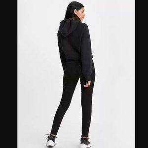 Levi's 721 High Rise Skinny Jeans